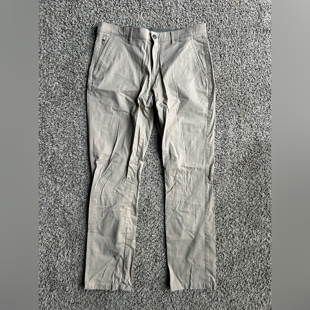 English Laundry Men's Tan Chinos